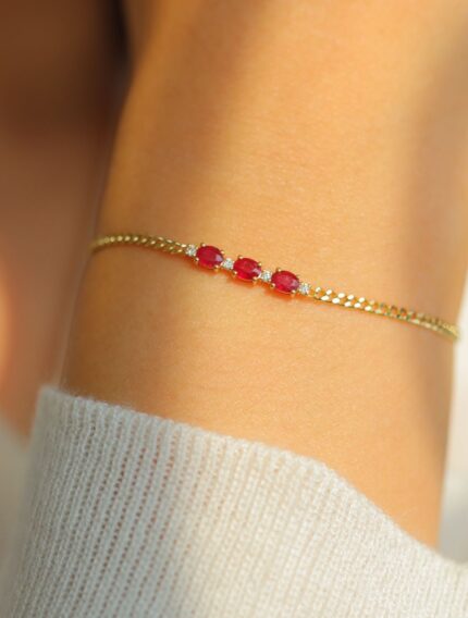 D&J Diamonds & Jewels Ruby & Diamond Delicate Chain Bracelet in Yellow Gold
