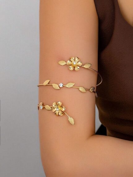 D&J Gold Floral Leaf Armlet – Adjustable Elegant Upper Arm Cuff