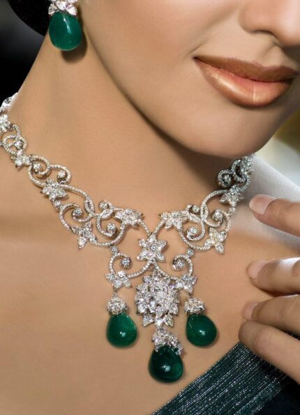 D&J Emerald Royale Diamond Necklace Set – Luxury Floral Statement Collection