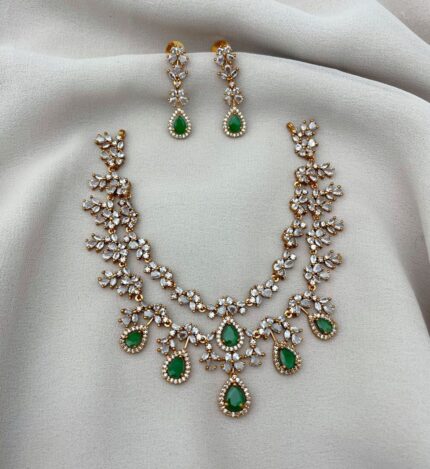 Emerald Green Teardrop Floral Diamond Necklace Set – D&J Diamonds & Jewels