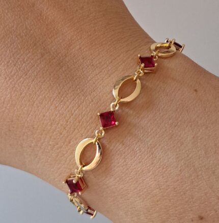 D&J Diamonds & Jewels Ruby & Gold Link Statement Bracelet